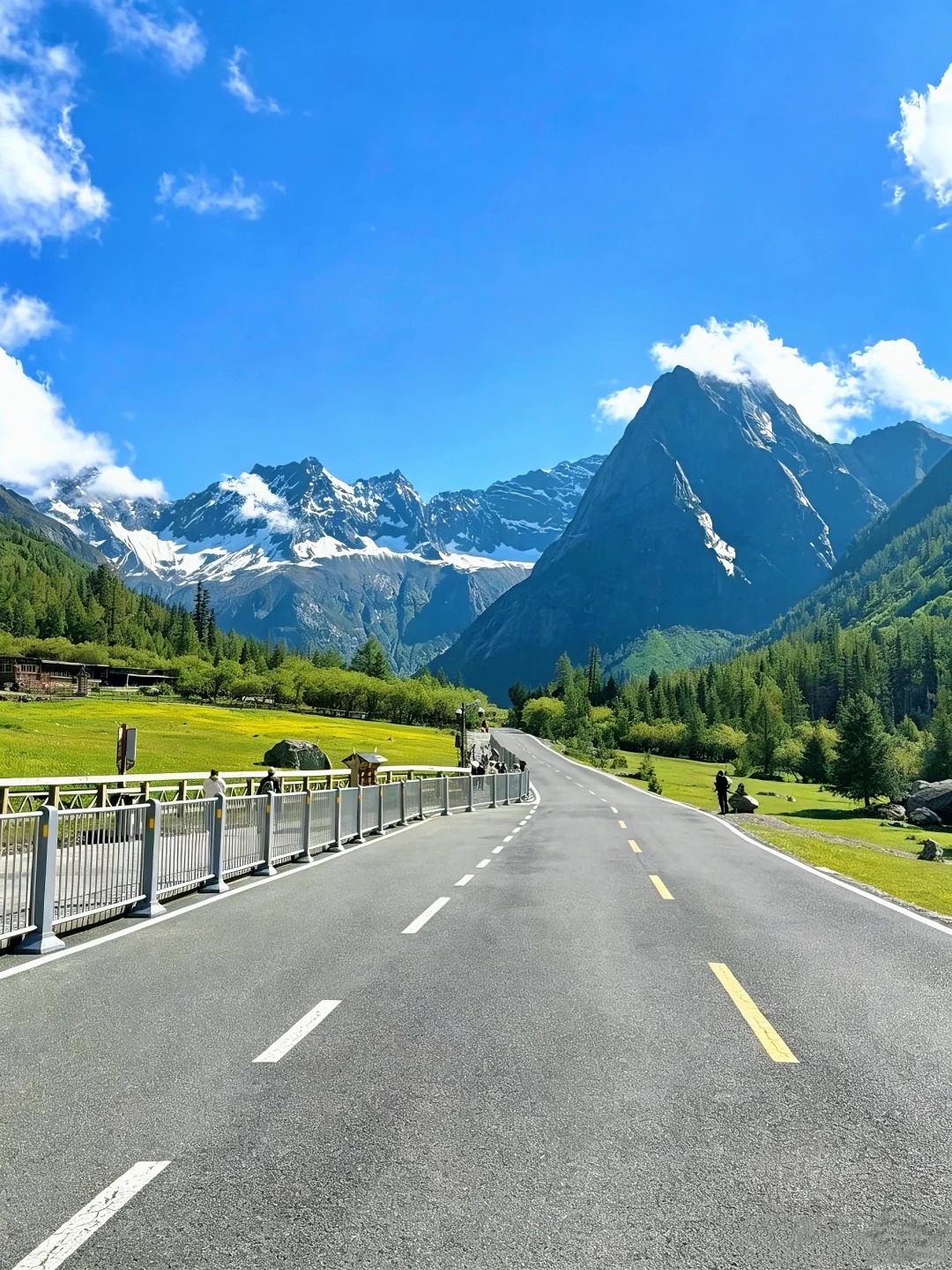 四姑娘山